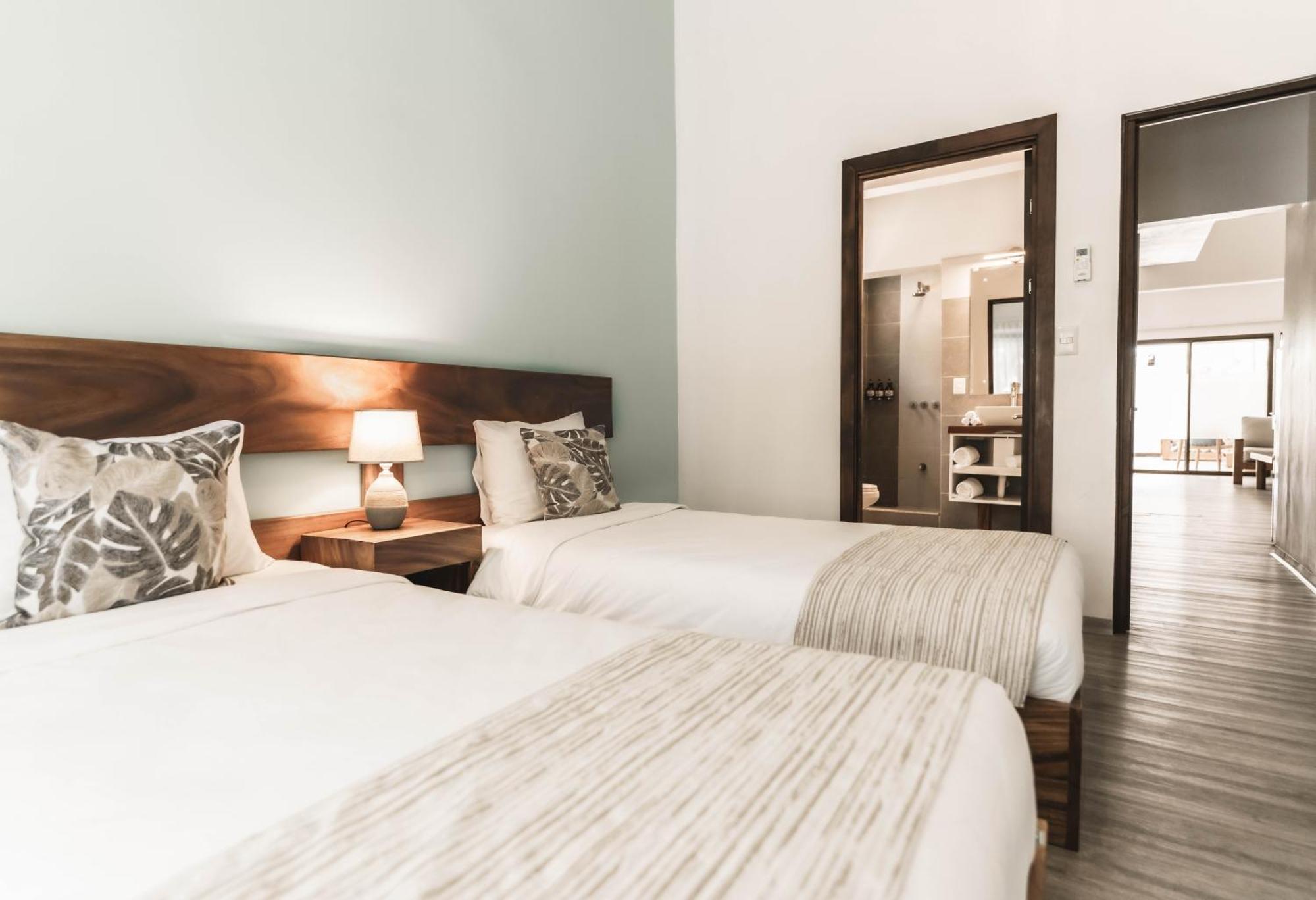 Bahia Del Sol Beach Front Boutique Hotel Potrero  Bagian luar foto